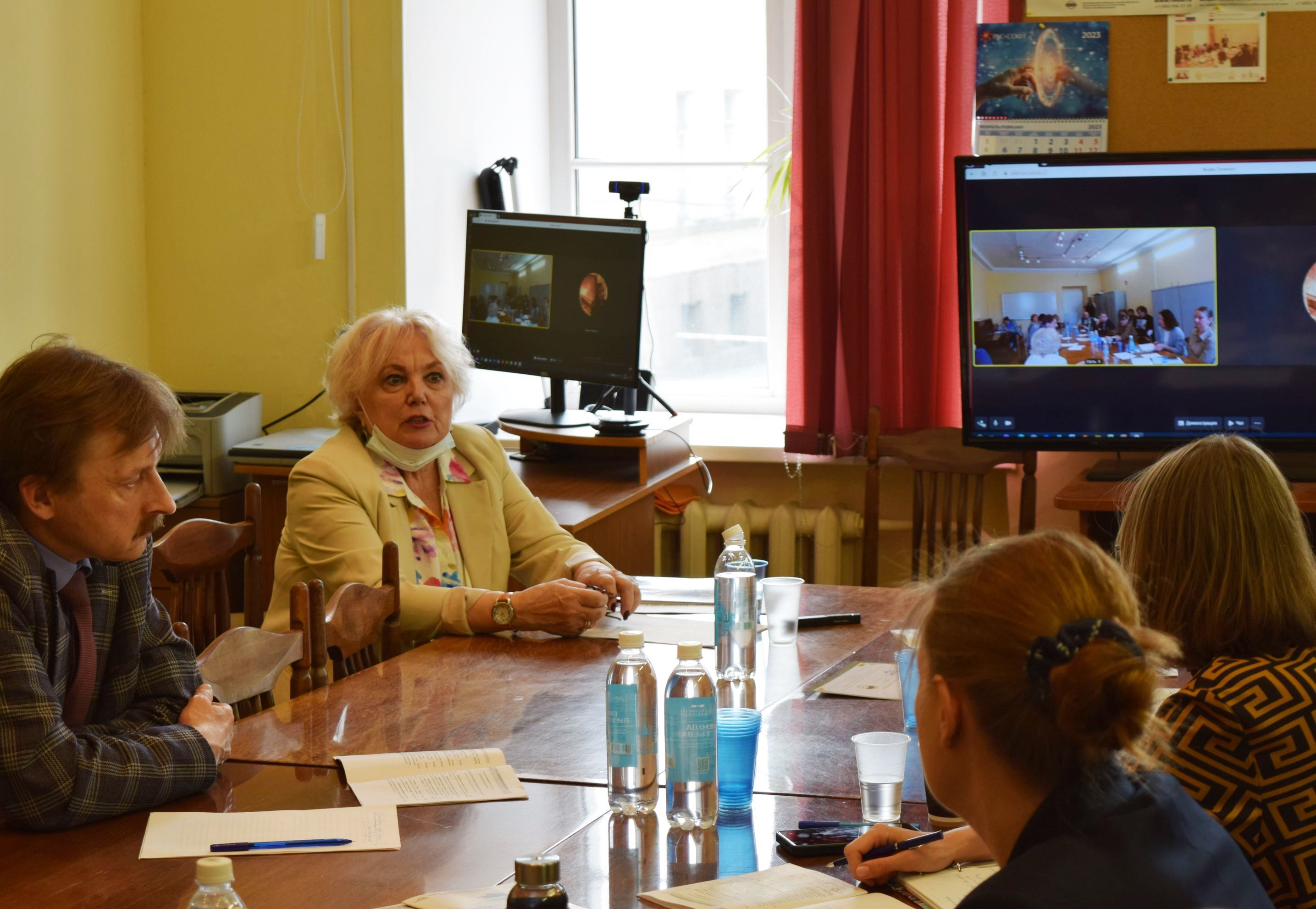 Фотоотчёт: XXXVII сессия Международной школы социологии науки и техники ...